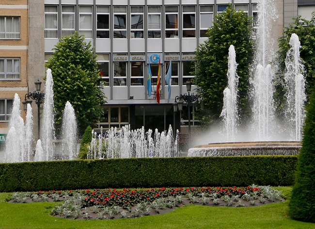 Fachada Sede Colegio de Médicos de Oviedo